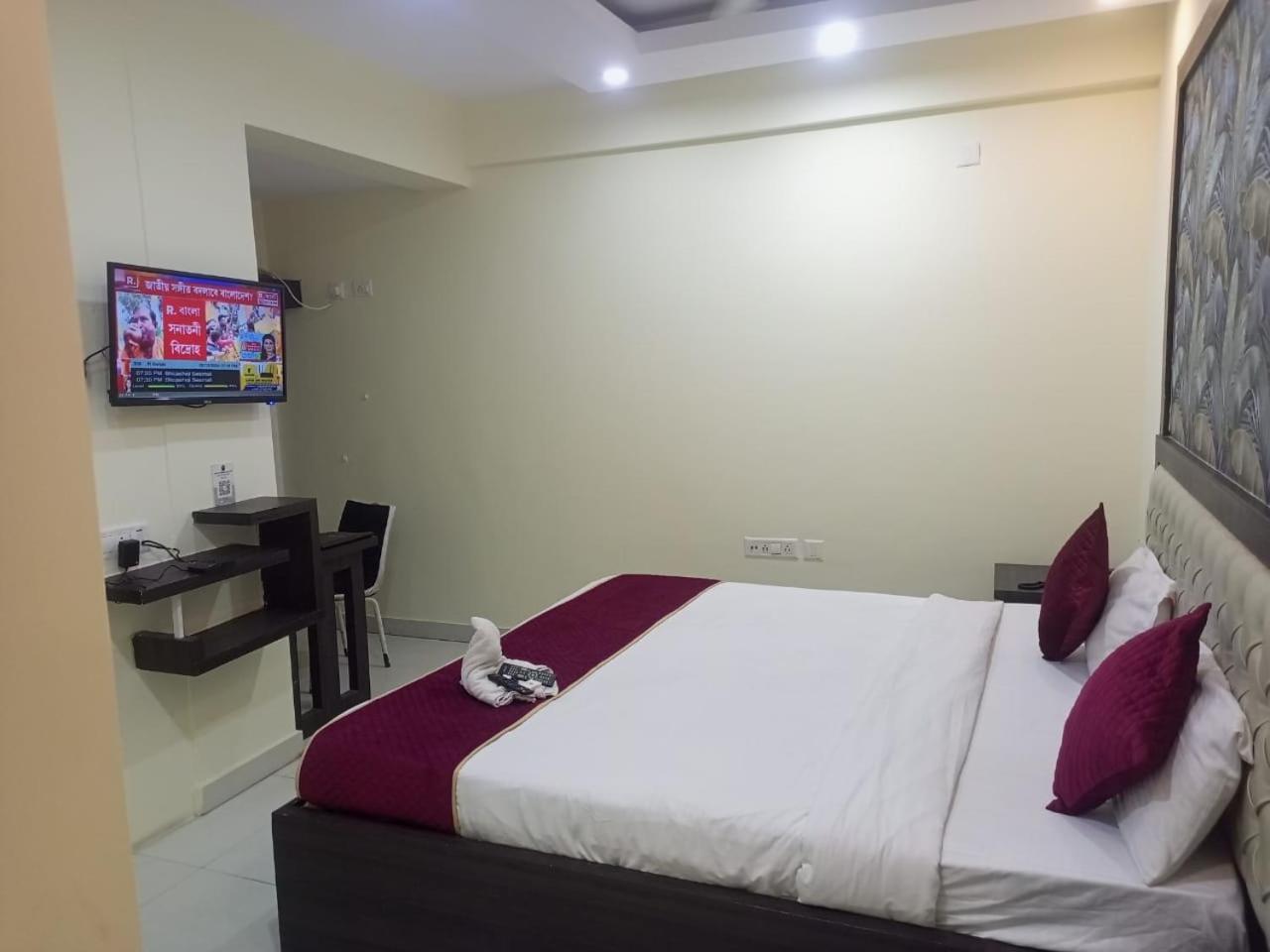 Hotel Eco Park New Town Екстериор снимка